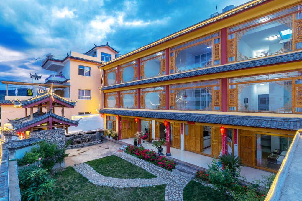 丽江安放青春纳西特色民宿